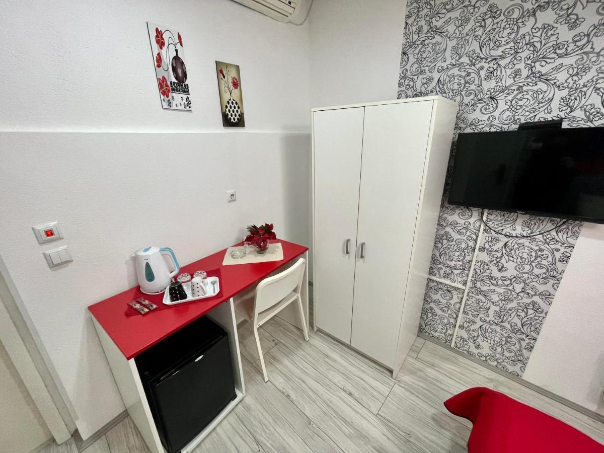 Apartmani Aleksandra U Centru Grada Kragujevac Esterno foto